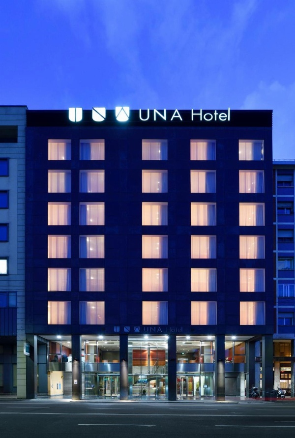 UNA HOTELS Bologna Centro image 2
